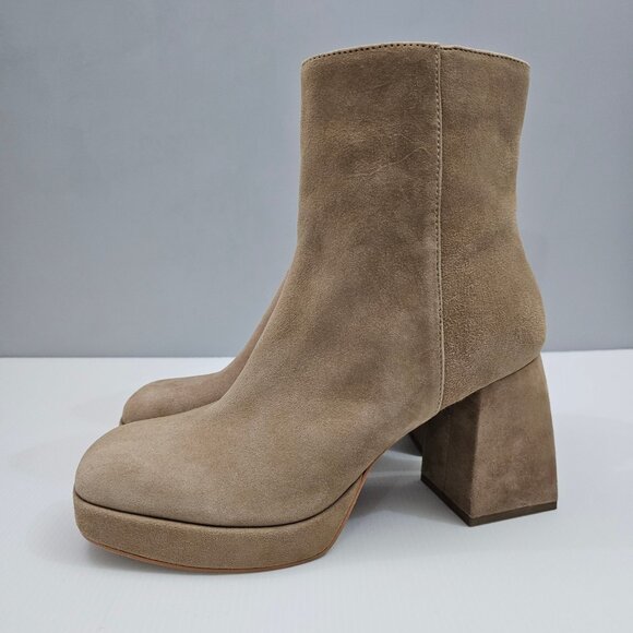 NEW Dolce Vita Gracie Ankle Boot Womens 10 Taupe Suede Platform Block Heel Fall - Picture 15 of 15